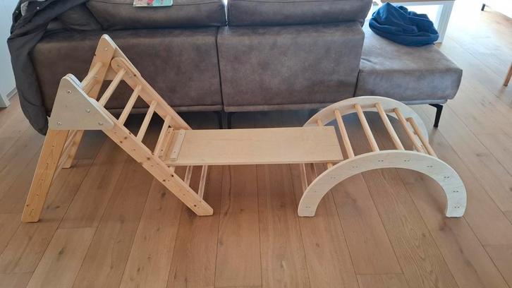 Montessori klimrek met klimboog en glijbaan - perfect!, Kinderen en Baby's, Speelgoed | Buiten | Speeltoestellen, Zo goed als nieuw