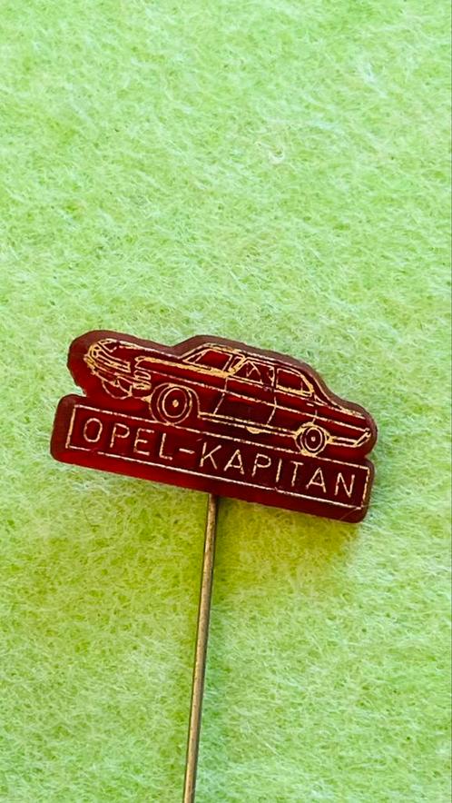 Opel Kapitan speldje, Verzamelen, Speldjes, Pins en Buttons, Zo goed als nieuw, Ophalen of Verzenden