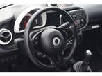 smart Forfour 1.0 Essential Edition, Auto's, Smart, Gebruikt, 4 stoelen, Wit, Bedrijf