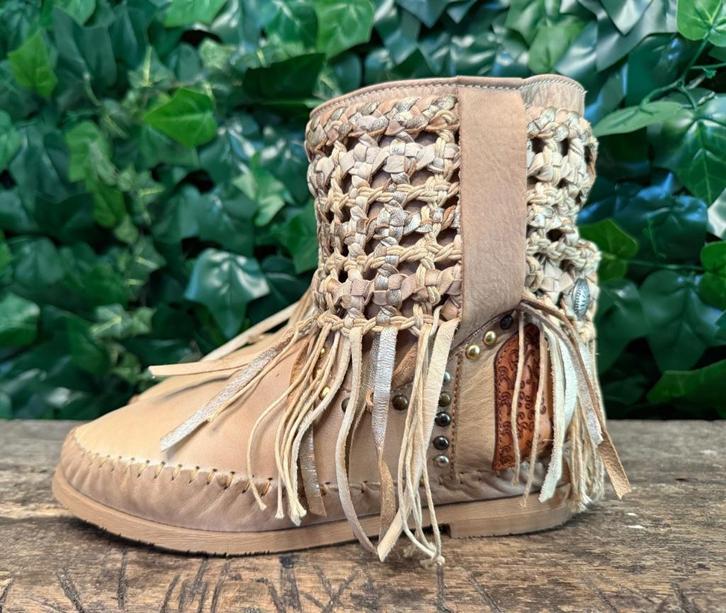 Nieuwe ibiza festival laarsjes karma of charme maat 39, Kleding | Dames, Schoenen, Nieuw, Lage of Enkellaarzen, Bruin, Ophalen of Verzenden