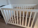 Wit kinderbedje, Kinderen en Baby's, Kinderkamer | Complete kinderkamers, Ophalen, Zo goed als nieuw, Jongetje of Meisje