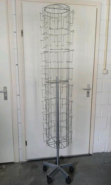 Mobiel groot kaarten / wenskaarten molen / carrousel/ rek beschikbaar voor biedingen