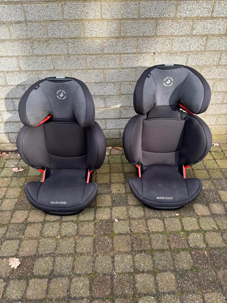 Maxi cosi Rodifix autostoel leeftijd ca 3-8 jaar, Kinderen en Baby's, Autostoeltjes, Zo goed als nieuw, Maxi-Cosi, 15 t/m 36 kg