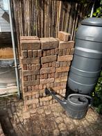 130 klinkers Getrommelde Waalformaat, Tuin en Terras, Tegels en Klinkers, Ophalen, Klinkers, Zo goed als nieuw, 10 m² of meer