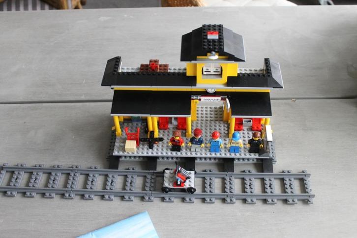 lego city treinstation 7997, Kinderen en Baby's, Speelgoed | Duplo en Lego, Zo goed als nieuw, Lego, Complete set, Ophalen of Verzenden