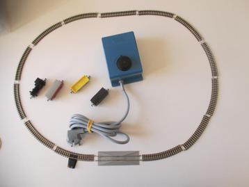 minitrix trein startset   leuk in kerstdorp te rijden beschikbaar voor biedingen