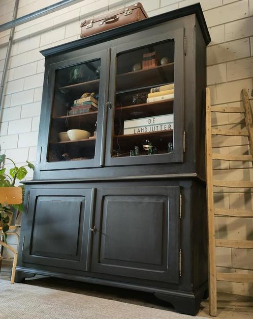 Brocante/antieke zwarte schoolkast, Vintage buffetkast, Huis en Inrichting, Kasten | Buffetkasten, Zo goed als nieuw, 200 cm of meer