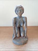 Vrouw beeld van klei vrouwelijk naakt, Ophalen of Verzenden, Zo goed als nieuw, Mens