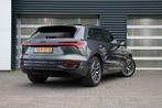 Audi Q8 e-tron 55 408pk quattro S Edition 115 kWh | Head-up, Auto's, Audi, Automaat, Stof, Zwart, Met garantie (alle)