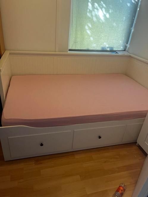 Ikea hemnes bed, Huis en Inrichting, Slaapkamer | Complete slaapkamers, Gebruikt, Tweepersoons, Ophalen