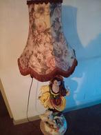 Prachtige lamp met bijpassende kleine zuil.50 EURO, Antiek en Kunst, Antiek | Lampen, Ophalen