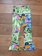 Mooie gekleurde flared broek maat 134/140 nieuw, Broek, Meisje, Nieuw, Ophalen of Verzenden