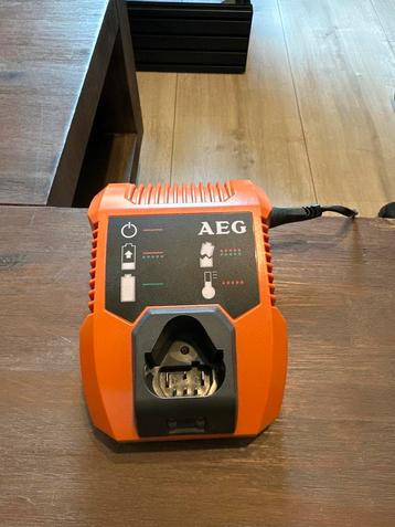 AEG LL1230 Oplader beschikbaar voor biedingen