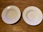 2 Diepe Borden Wedgwood Windsor, Huis en Inrichting, Keuken | Servies, Gebruikt, Ophalen of Verzenden, Bord(en), Wedgwood