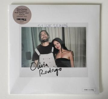 Olivia Rodrigo, Noah Kahan – Stick Season / Lacy