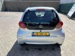 Toyota Aygo 1.0 12V Vvt-i 5DRS 2007 Blauw, Auto's, Voorwielaandrijving, 68 pk, Origineel Nederlands, Handgeschakeld