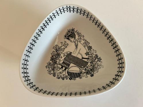 Vintage ARABIA Emilia Kom Schaal Vrouw Raija Uosikkinen 60’s, Antiek en Kunst, Antiek | Servies los, Ophalen of Verzenden