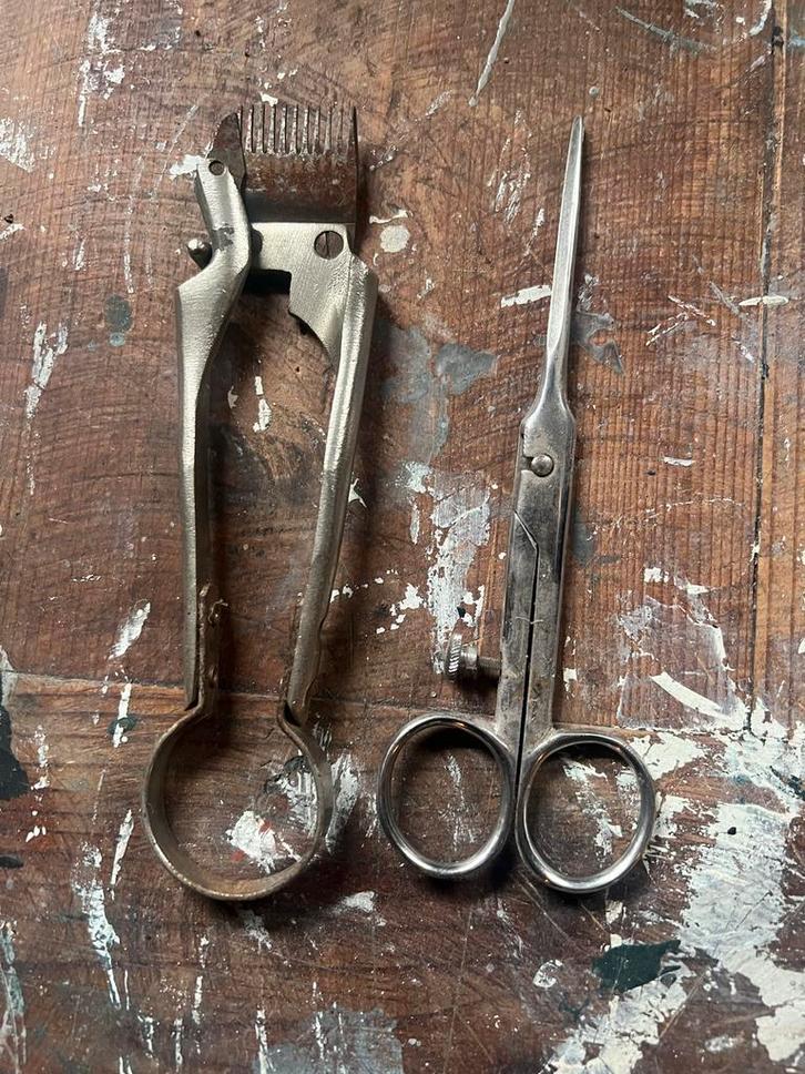 Vintage Kappersset: Handtondeuse & Schaar, Antiek en Kunst, Antiek | Gereedschap en Instrumenten, Ophalen of Verzenden