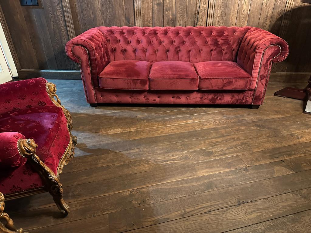 Chesterfield bank velours bordeaux rood, Huis en Inrichting, Banken | Sofa's en Chaises Longues, Ophalen of Verzenden, Zo goed als nieuw