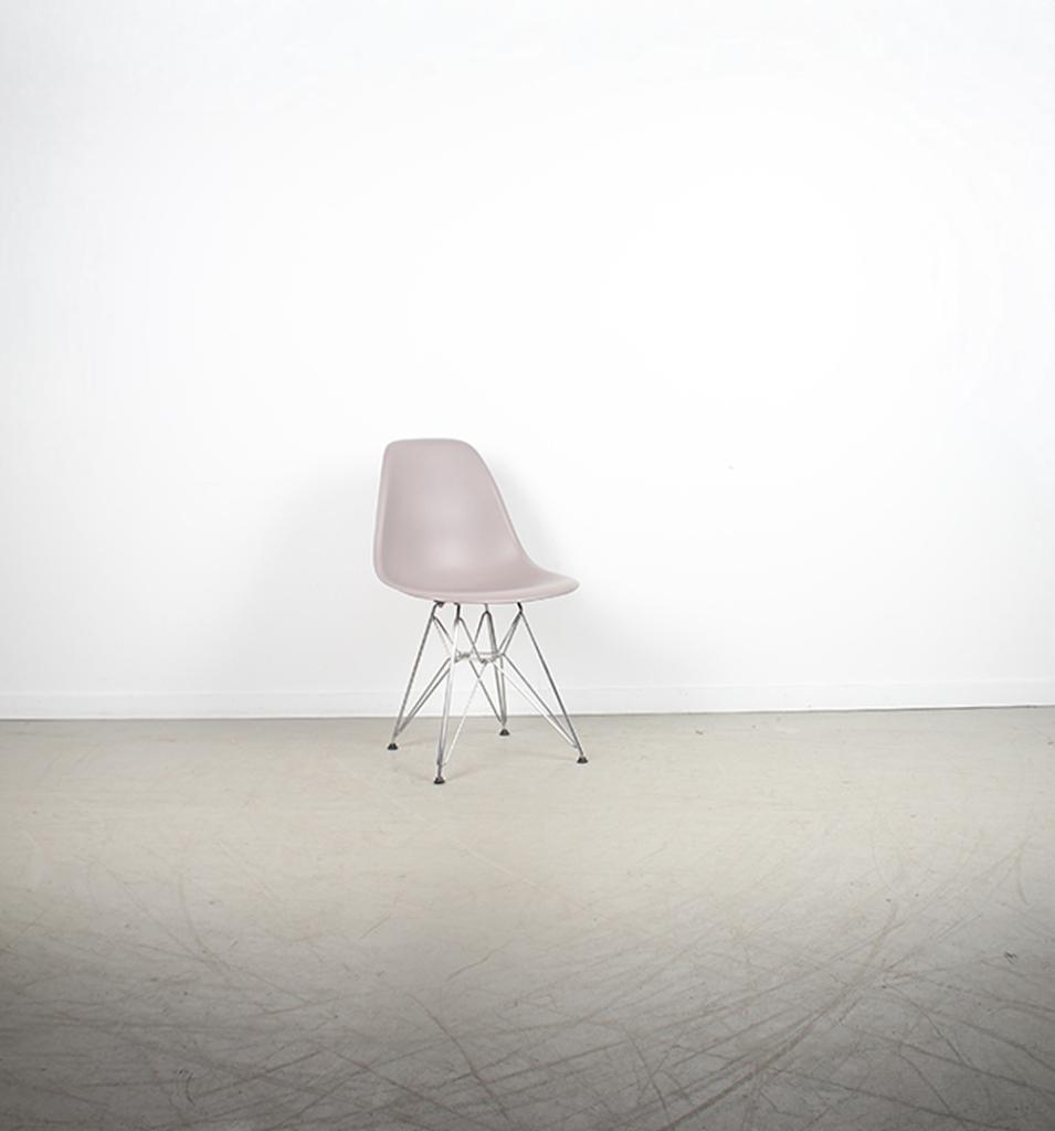 3x Vitra Eames DSR-Stoel Grijs – Chroom