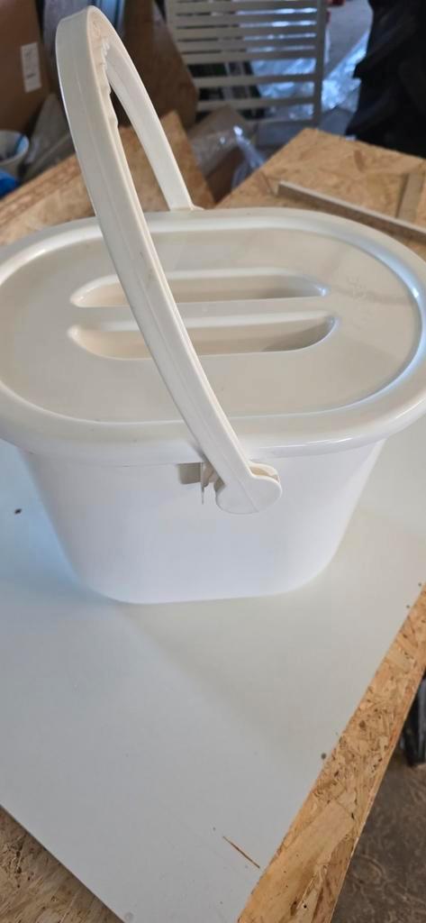 Witte luieremmer met deksel en handvat, Kinderen en Baby's, Overige Kinderen en Baby's, Gebruikt, Ophalen of Verzenden