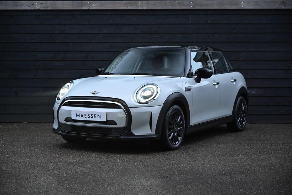 Mini Mini 1.5 Cooper Business Edition NL Auto | Chester Lede, 136 pk, Gebruikt, Euro 6, Wit