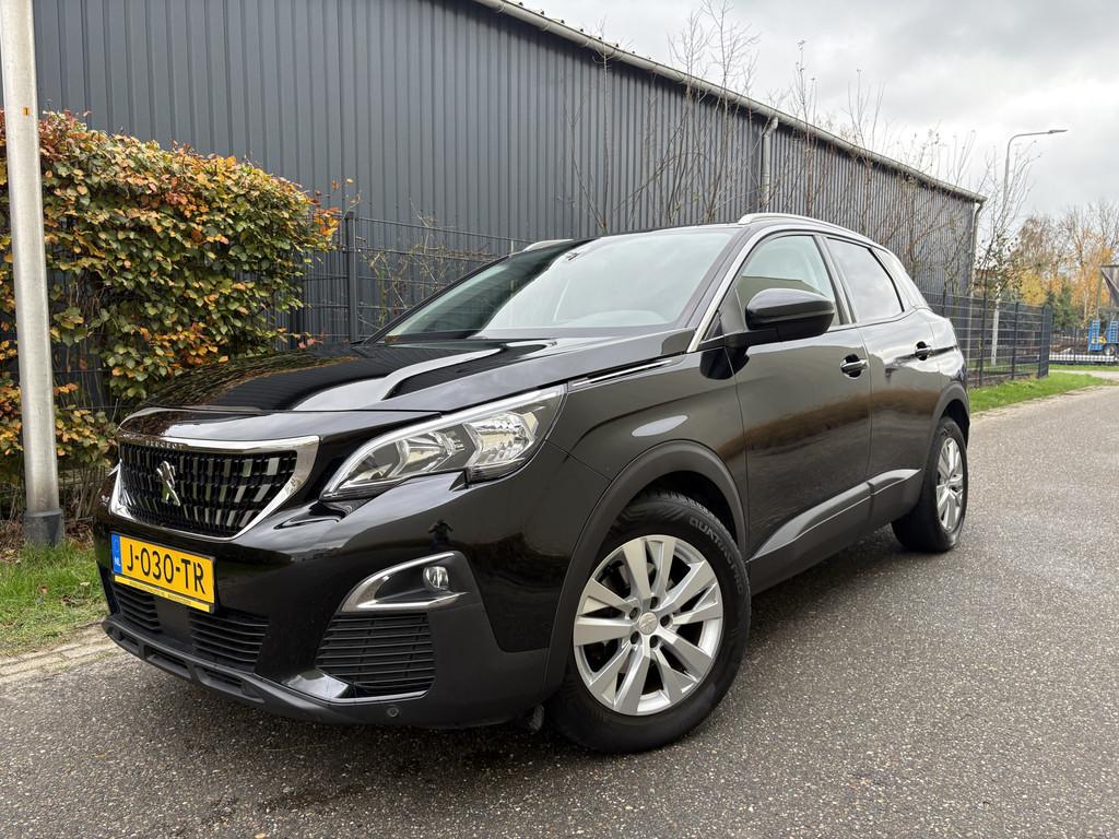 Peugeot 3008 1.2 PureTech Blue Lease Executive Avantage/ AUT, Gebruikt, 1199 cc, Parkeersensor, Zwart