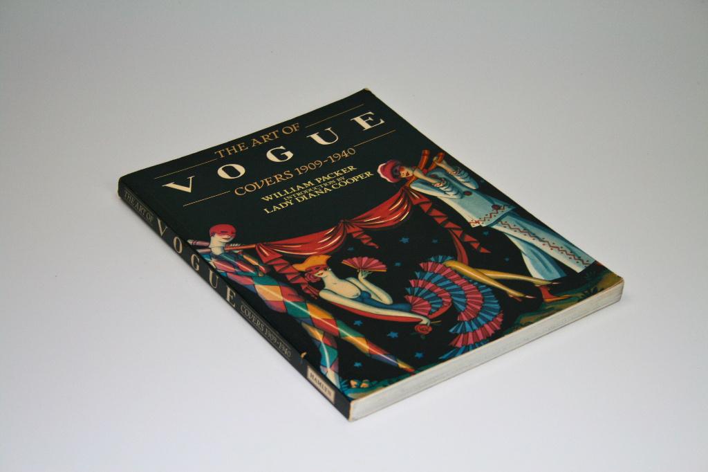 The Art Of Vogue: Covers 1909-1940, Gelezen, Ophalen of Verzenden, William Packer, Media