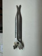 VAR tang no 59 voor cassettes los te maken (Nr: 2153), Ophalen, Zo goed als nieuw