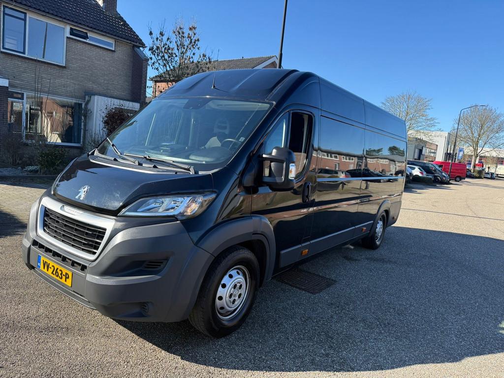 Peugeot Boxer 435 3.0 HDI L4H2 XR DC, Auto's, Voorwielaandrijving, Euro 5, Gebruikt, 4 cilinders