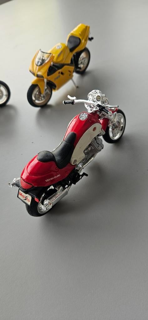 Leuke set van 6 miniatuur motoren (Maisto) te koop., Ophalen, Zo goed als nieuw, Motor
