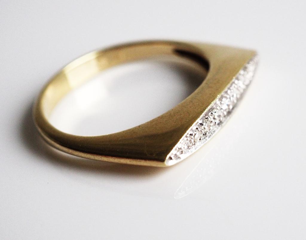 antieke navet-ring met diamanten, Ophalen of Verzenden, Goud, Ring, Met edelsteen