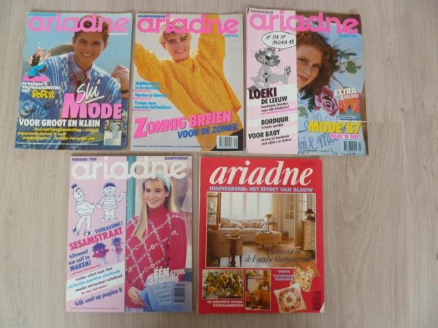 Ariadne. Handwerken. 5 oudere tijdschriften. (1985-1992.), Hobby en Vrije tijd, Breien en Haken, Zo goed als nieuw, Breien of Haken