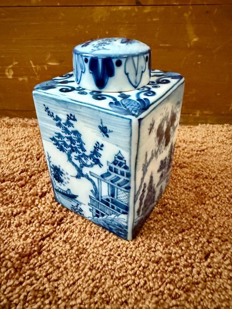 Makkum aardewerk nr 492 Theebus - Blauw-Wit, Ophalen