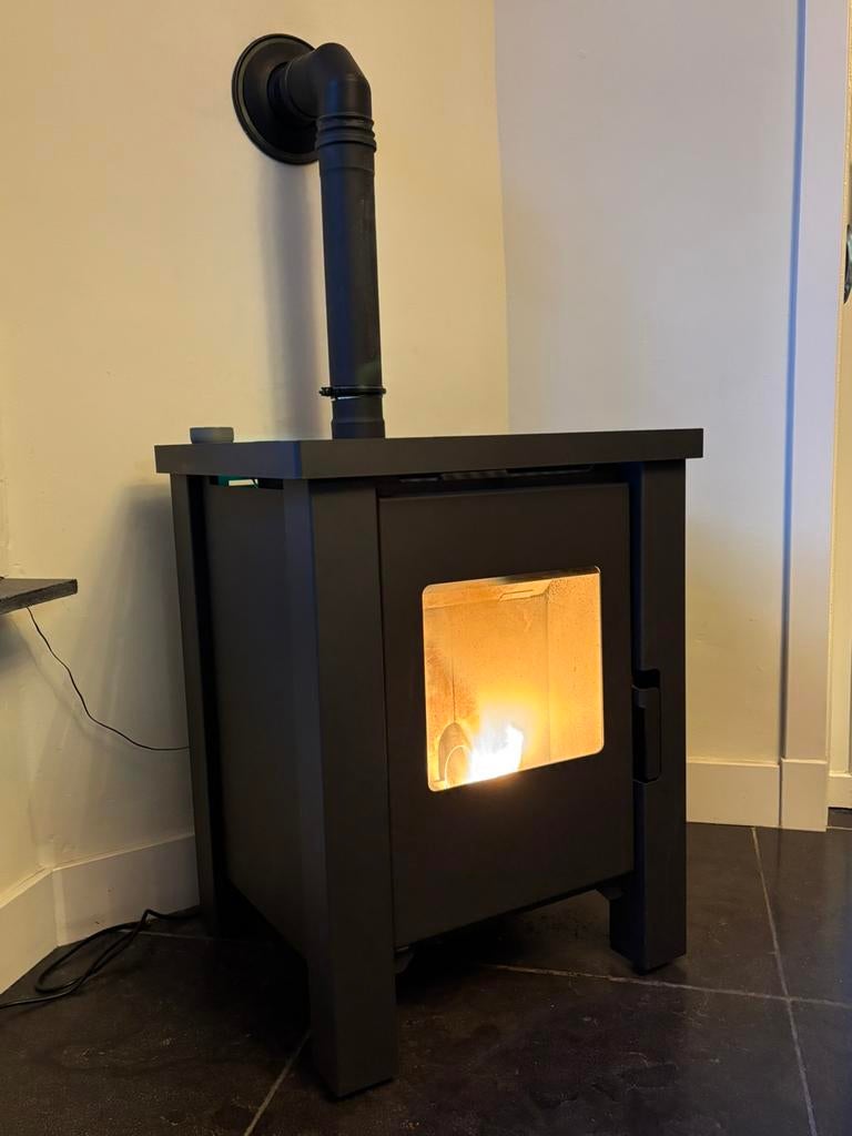 Defecte pelletkachel Duroflame Carré T3, Ophalen of Verzenden, Gebruikt, Overige brandstoffen, Pelletkachel