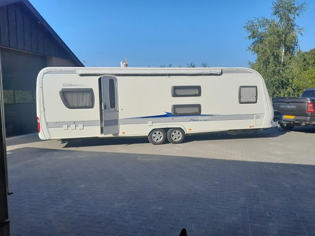 Hobby Prestige caravan met stapelbed, Caravans en Kamperen, Hobby, 7 tot 8 meter, Particulier, Meer dan 6