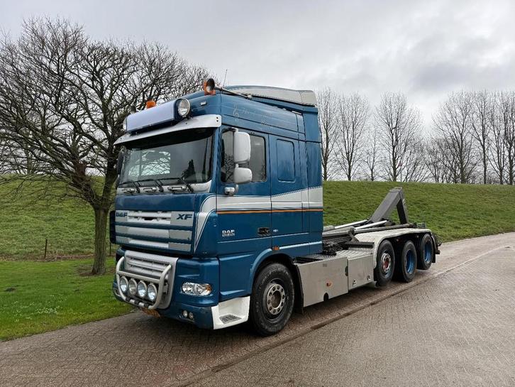 DAF XF 105 VH111, Auto's, Vrachtwagens, Bedrijf, Te koop, DAF, Diesel, Euro 5, Handgeschakeld, Origineel Nederlands, Blauw, BTW verrekenbaar