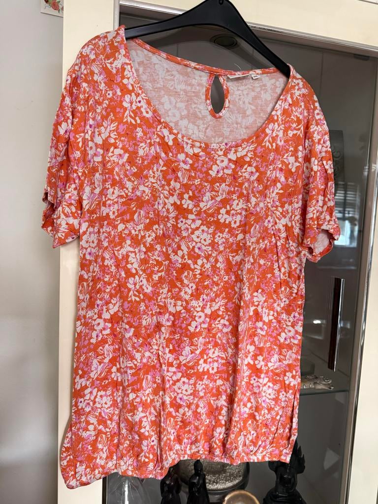 Oranje T-shirt met bloemenprint Citylife XXL, Kleding | Dames, T-shirts, Maat 46/48 (XL) of groter, Oranje, Ophalen of Verzenden