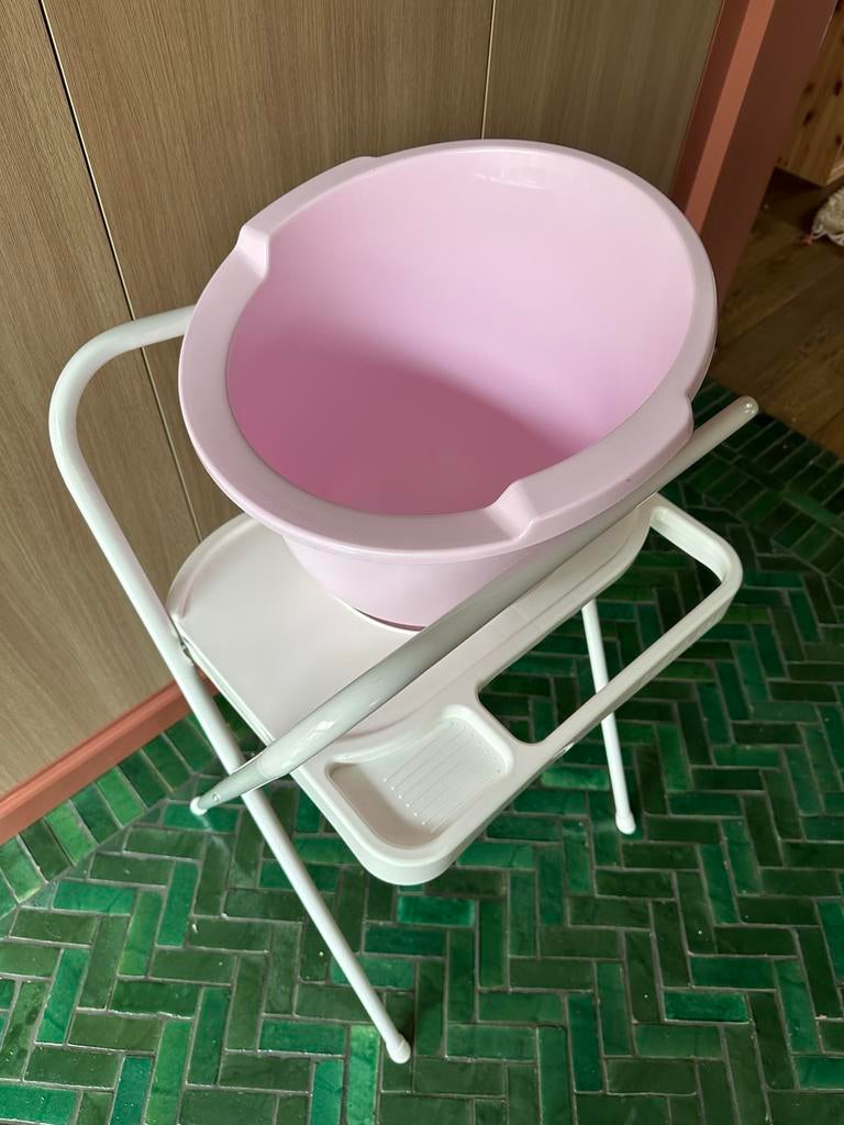 Tummy tub met standaard, Ophalen, Gebruikt, Tummy Tub, Bébé-jou