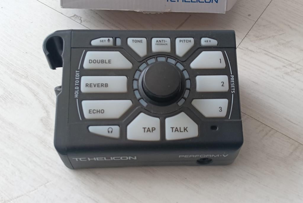 TC Helicon Perform-V Vocal Processor, Ophalen of Verzenden, Zo goed als nieuw, Delay of Echo