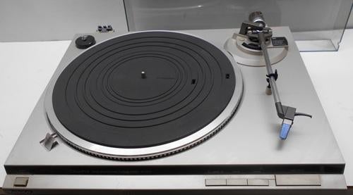 Technics direct drive quartz draaitafel SL QD33 zilver, Audio, Tv en Foto, Platenspelers, Ophalen of Verzenden, Zo goed als nieuw