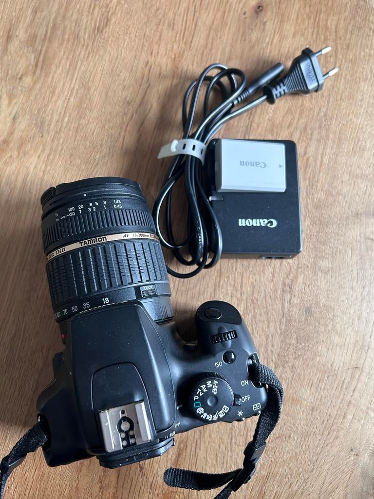 Spiegelreflexcamera Canon EOS 1000D met batterij, Audio, Tv en Foto, Fotocamera's Digitaal, Ophalen, Gebruikt, Spiegelreflex, Canon