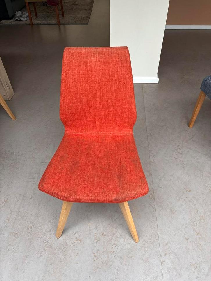 Moods by Mobitec eetkamerstoel, Huis en Inrichting, Stoelen, Gebruikt, Eén, Stof, Rood, Ophalen