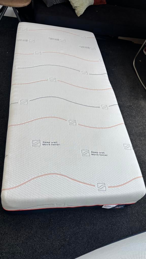 Mline matras 90x200, Huis en Inrichting, Slaapkamer | Matrassen en Bedbodems, Ophalen, Zo goed als nieuw, Eenpersoons, 90 cm