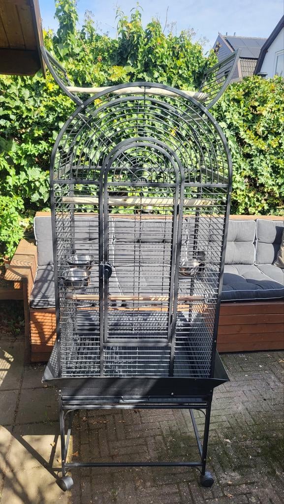 Strong Papegaaienkooi Villa Anna New York - Grijs-66x56x175, Dieren en Toebehoren, Vogels | Hokken en Kooien, Ophalen, Zo goed als nieuw