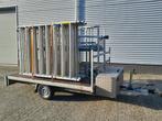 Groot rolsteiger op aanhanger met kenteken zeer uitgebreid, Doe-het-zelf en Verbouw, Steigers, Ophalen, Zo goed als nieuw, Rolsteiger of Kamersteiger