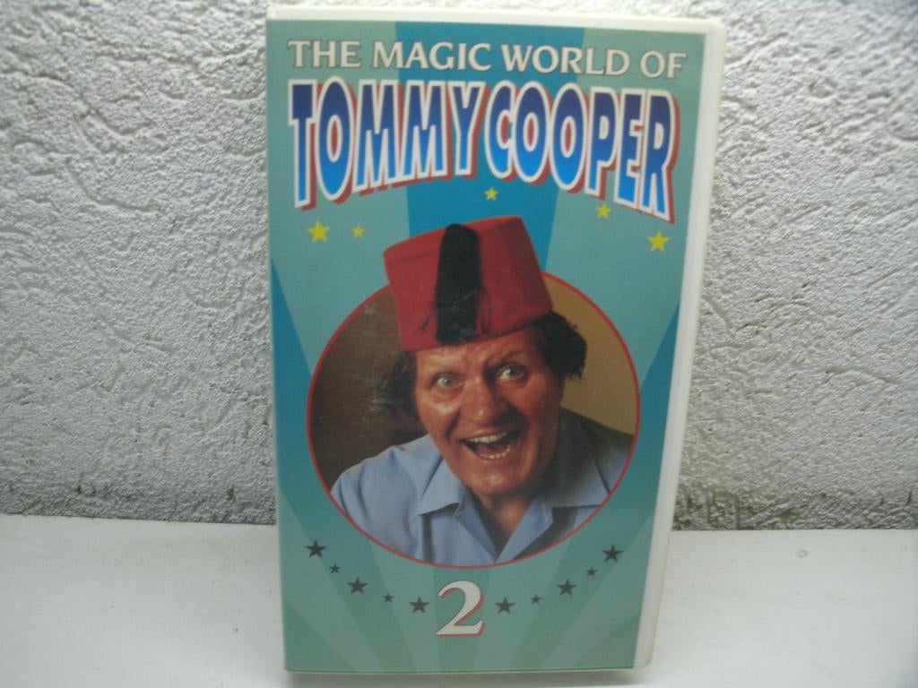 vhs 59b tommy cooper 2, Cd's en Dvd's, VHS | Film, Alle leeftijden, Ophalen of Verzenden, Gebruikt, Komedie