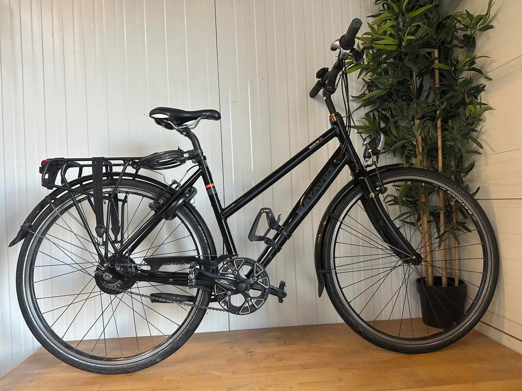 Batavus Leonardo Trekking – Framemaat 50 - nuvincinaaf, Ophalen, Minder dan 10 versnellingen, Batavus, Zo goed als nieuw