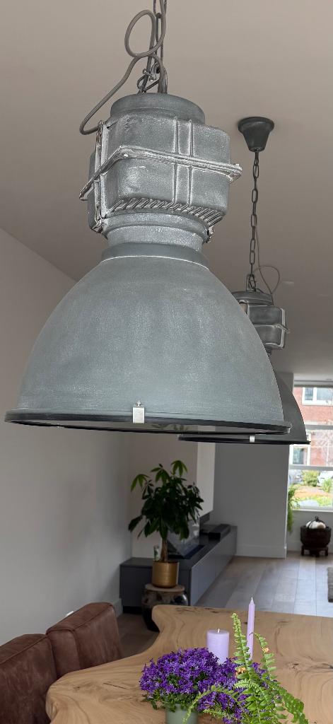 Hanglamp - industrieel, Huis en Inrichting, Lampen | Hanglampen, Ophalen, 50 tot 75 cm, Zo goed als nieuw, Metaal