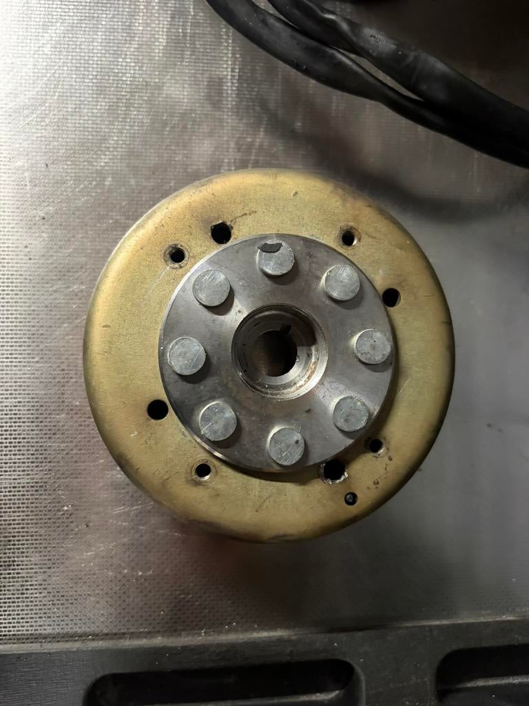 Piaggio skipper / typhoon 125cc vliegwiel, Ophalen